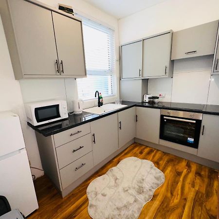 Newley Refurbished One Bedroom Flat Hastings Kültér fotó